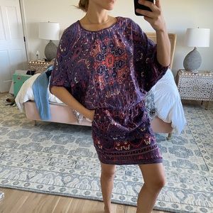 Patterned tunic dress